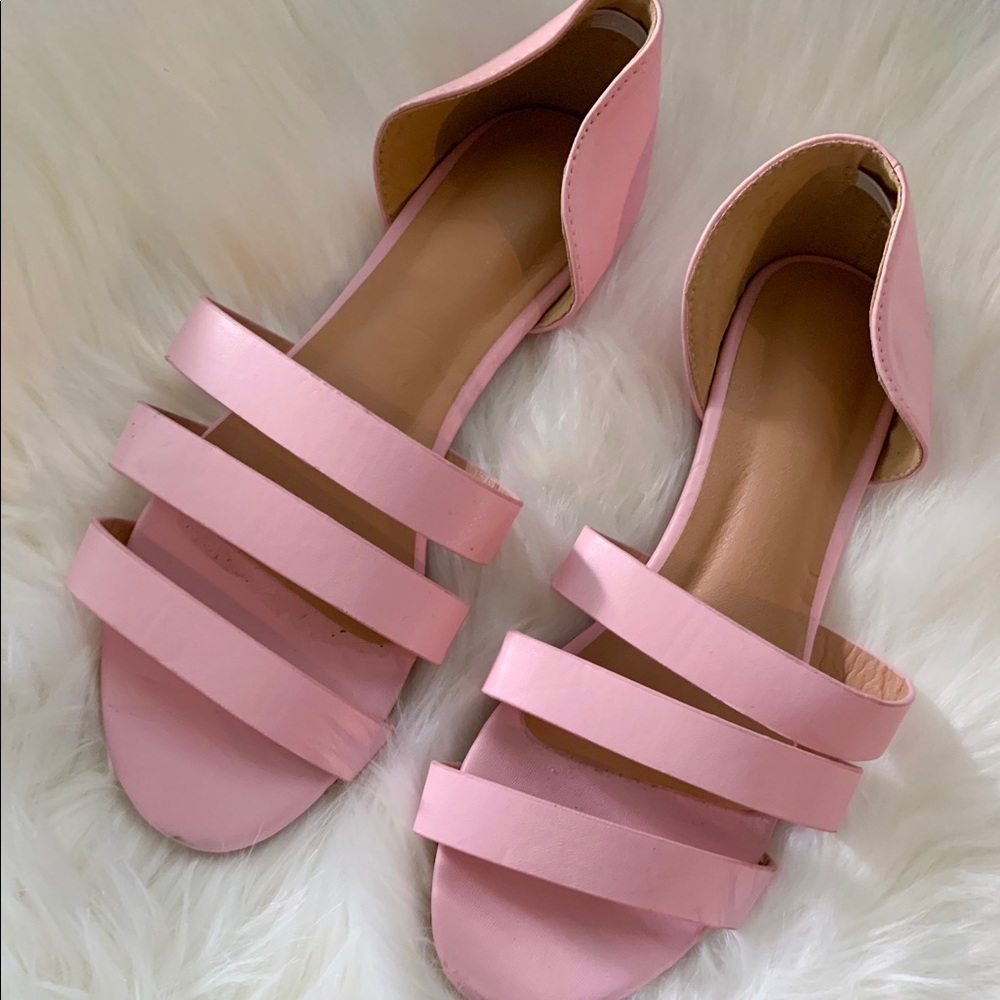 Pink sandal flats